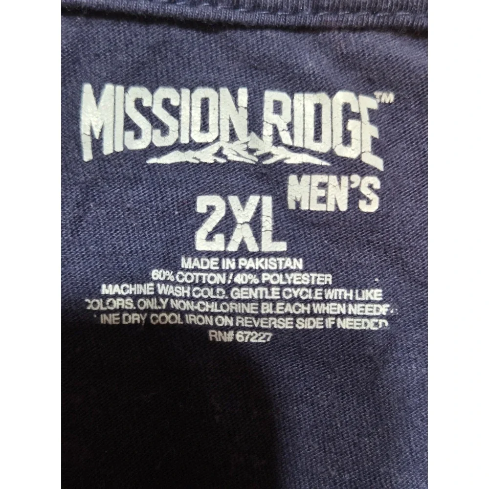 298. Mission Ridge Men's 2XL USA American Flag Graphic T-Shirt Navy Blue 60/40